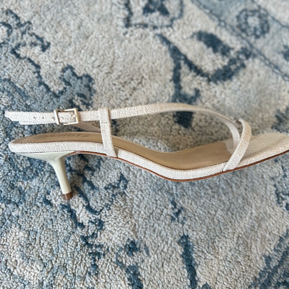 SCHUTZ Women's Beige Strappy Sandals - Picture 2 of 4